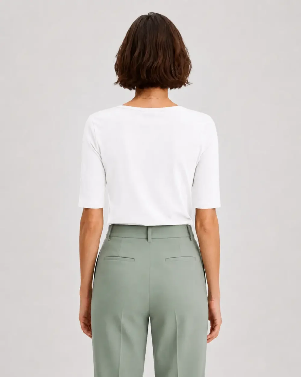 Slim Stretch Scoop Top white (3)